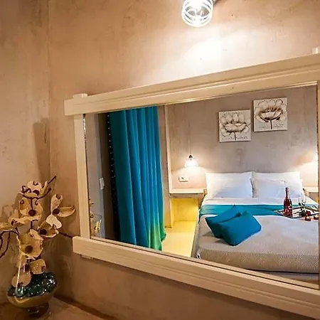 Zante Nest & 3*