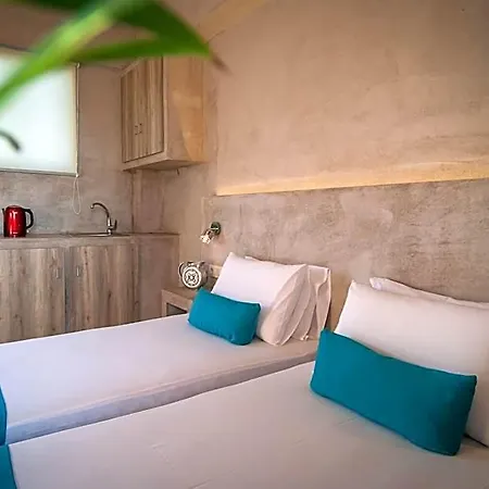 Hotel Zante Nest &