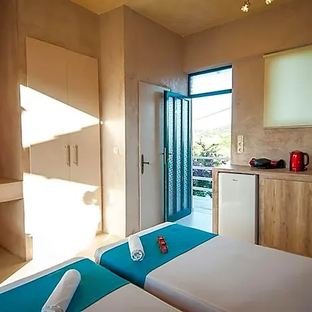 Zante Nest & Hotel 3*