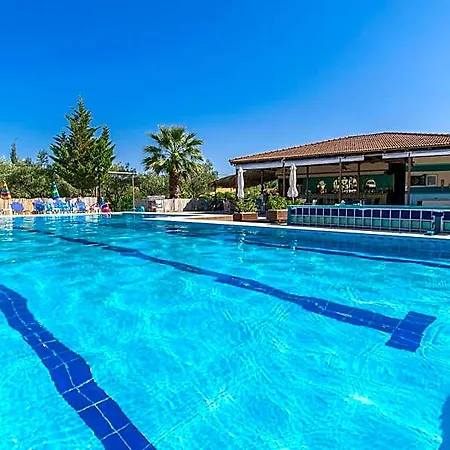 Zante Nest & Hotel 3*