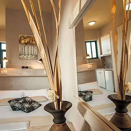 Zante Nest & 3* Khartáta